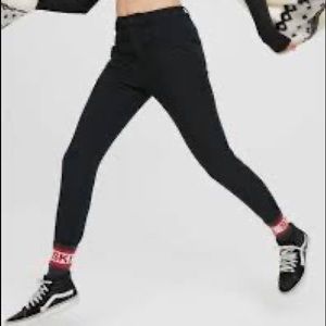 NWT AERIE OFFLINE CHILLSIDE STIRRUP SKI PANTS